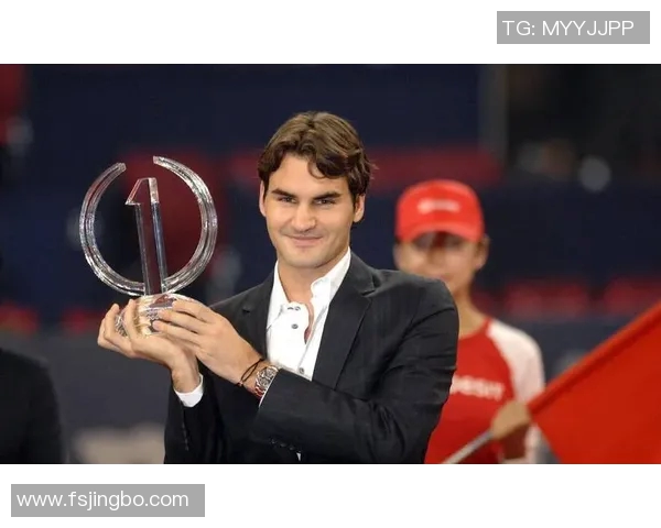 足球传奇双星汇聚：全球球迷热议的两位足球天王名字大全